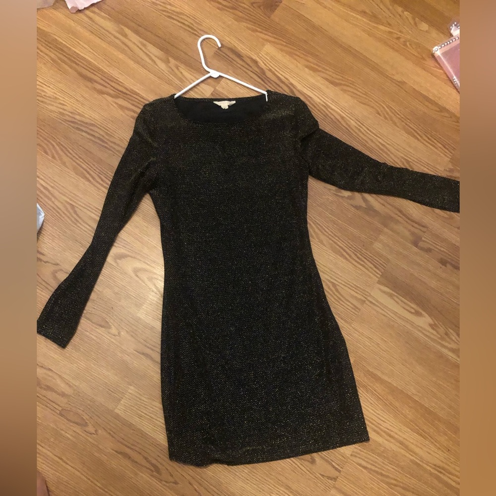 Gold Sequin Mini Dress with Long Sleeves by Tulle. Size Small